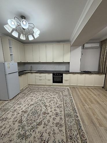 3 комнаты, 120 м², 9 мкр Элитка, 1 этаж, Евроремонт