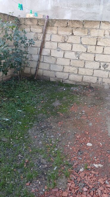 Köhnə tikili: Xaçmazda Aygun şadlig evinin arxa mehellesinde iki otagli ev — 7