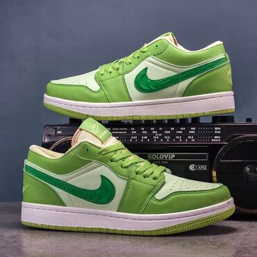 Кроссовки и спортивная обувь: Мужские кроссовки, 43, Air Jordan, Новый, цвет - Серый, Платная доставка — 3