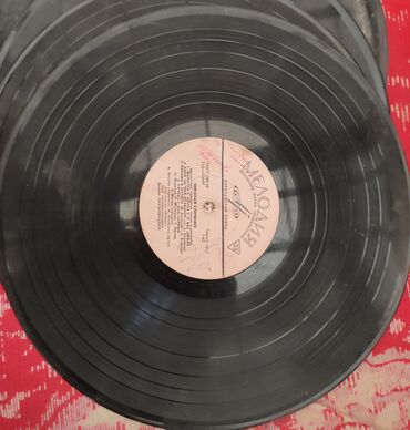 Динамики и колонки: Колонки 4500 сом пишите остальное отвечу — 27