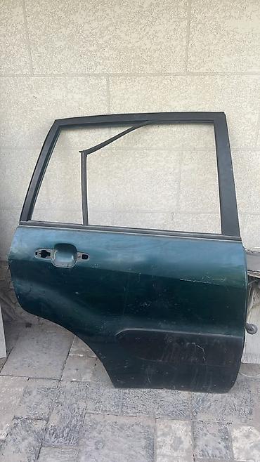 эшик ром фото: Продаю дверь от Toyota rav 4
Торг уместен — 1