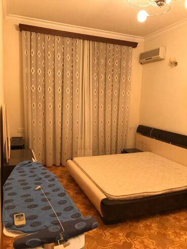 Köhnə tikili: Bakı, 3 otaqlı, Köhnə tikili, m. Elmlər Akademiyası, 110 kv. m -da lalafo.az — 14 Köhnə tikili: Bakı, 3 otaqlı, Köhnə tikili, m. Elmlər Akademiyası, 110 kv. m — 14