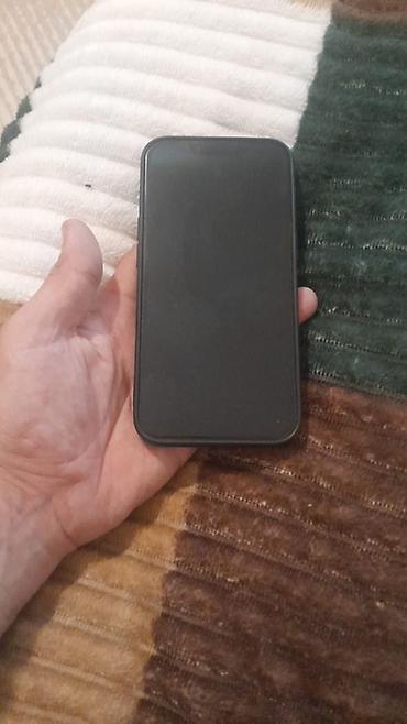 iphone xarab: IPhone 16e, 128 GB, Gümüşü, Zəmanət — 1