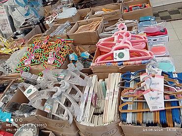 вешалки для одежды: Müxtəlif modellərdə asılqanlar - Materiallar: metal, plastik və ağac — 4