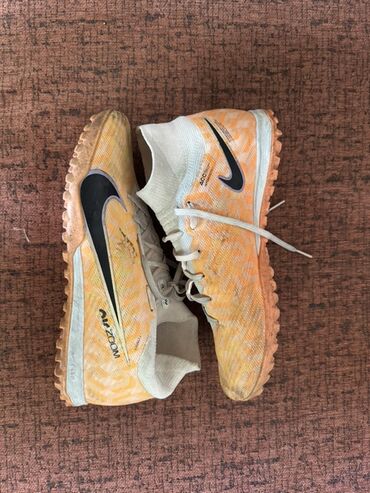 Бутсылар: Nike Air Zoom оригинал
Размер 42