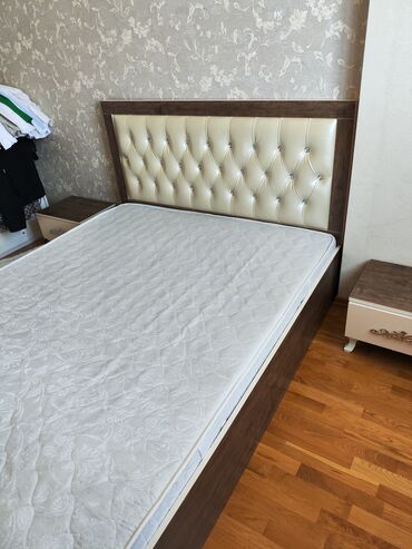 Çarpayılar: İşlənmiş, İkinəfərlik çarpayı, Bazalı, Matras ilə, Siyirməsiz