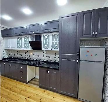 Sifarişlə mətbəx mebeli: Sifarişlə mətbəx dəsti, Özü çəkən petlələr, Taxta, Kredit yoxdur, Pulsuz çatdırılma — 21