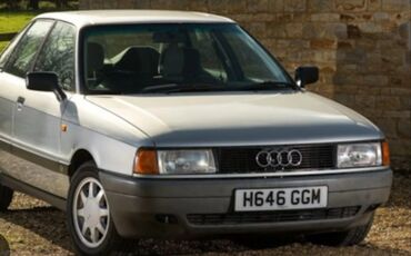 Audi: Audi 80: 1989 г., 1.8 л, Механика, Бензин, Седан