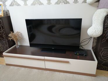 tv sent: İşlənmiş Televizor Samsung LCD Ünvandan götürmə