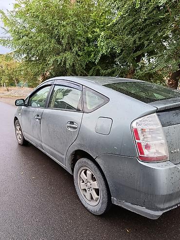 тайрта краун: Toyota Prius: 2004 г., 1.5 л, Вариатор, Гибрид, Хэтчбэк — 8