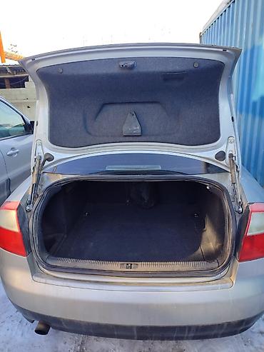 Унаа: Audi A4: 2000 г., 2 л, Кол менен иштөөчү, Бензин, Седан — 4
