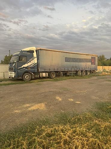 мото зонтик: Тягач, Volvo, Тентованный — 2
