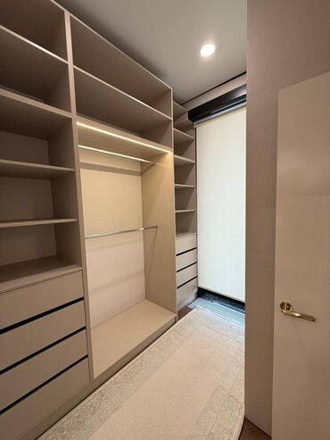 квартира с дизайнерским ремонтом жк: 3 комнаты, 121 м², Элитка, 1 этаж, Евроремонт