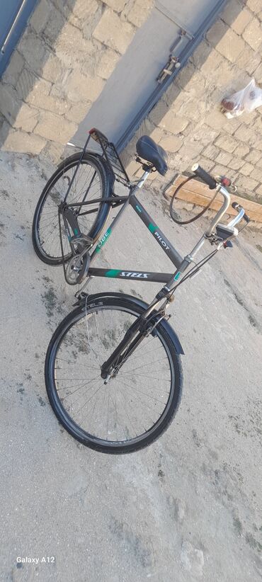 trinx x1 elite: Şəhər velosipedi Stels, 28", sürətlərin sayı: 1