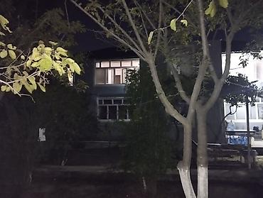 daşinan ev: Digah, 300 kv. m, 7 otaqlı, Hovuzsuz, İşıq — 4