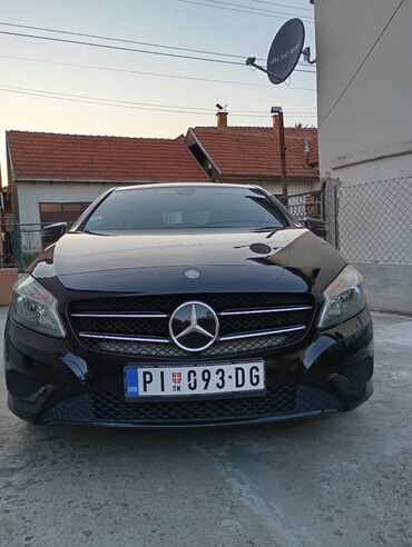 Mercedes-Benz: Mercedes-Benz A 180: 1.4 l | 2014 г. Hečbek — 8