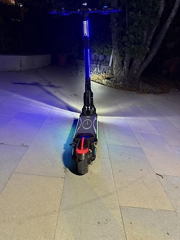 uşaqlar üçün tekerli krosovkalar: Elektrik skuter – Minimotors (LED displey və geniş işıqlandırma) — 2