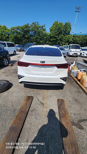 xpeng g3: Kia K3: 2021 г., 1.6 л, Вариатор, Бензин, Седан — 4