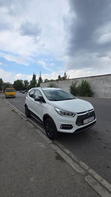 зарядное устройство для аккумуляторов автомобилей: Срочно продается BYD Yuan EV360, 2020, запас хода 305 км, пробег 51000