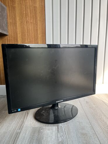 samsung 20 дюймов: Монитор, Samsung, Б/у, LED, 20" - 21"