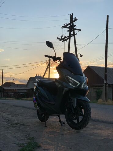 купить скутер honda dio: Скутер 150 куб. см, Бензин, Колдонулган