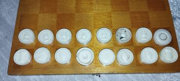 Настольные игры: Шашки и шахматы «в одном флаконе». Изготовитель ПО АУСМА (Латвийская — 5