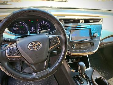 динамики камри: Toyota Avalon: 2015 г., 2.5 л, Вариатор, Гибрид, Седан — 6