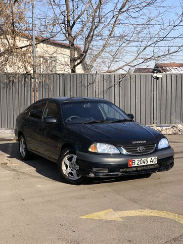 Toyota: Toyota Avensis: 2002 г., 1.8 л, Автомат, Бензин, Хэтчбэк