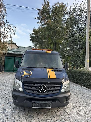 Коммерческий транспорт: Эвакуатор, Mercedes-Benz, 2016 г., Прямая — 2