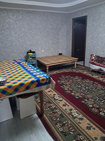 снять 1 комнатную квартиру на долгий срок: 2 комнаты, Собственник, С мебелью частично
