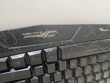 gamer komputer: Oyun klaviaturası – tam ölçülü, kabelli (USB) model Xüsusiyyətlər: - — 4