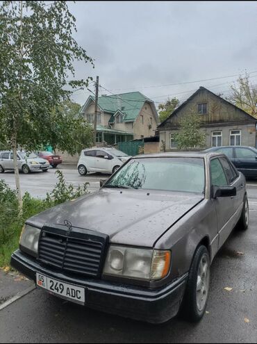 мерс w218: Mercedes-Benz E-Class: 1992 г., 2.2 л, Автомат, Бензин, Седан