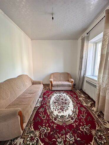 здаю дом на долгий срок: Полдома, 60 м², 4 комнаты, Собственник, Старый ремонт