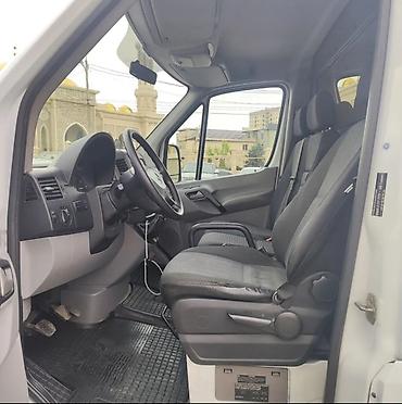 спринтер бус грузовой: Mercedes-Benz Sprinter грузовой фургон (короткая база — 9