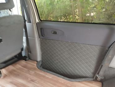 ман автовоз: Mitsubishi Space Gear: 1996 г., 2 л, Механика, Бензин, Минивэн — 6