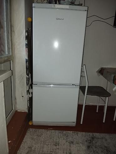 indesit: Холодильник Indesit, двухкамерный, с нижней морозильной камерой — 1