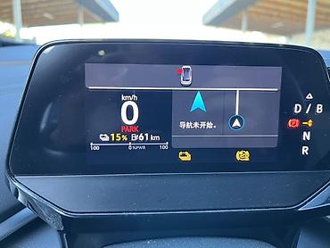 byd e6: Volkswagen ID.4: 2022 г., Автомат, Электромобиль, Кроссовер — 10