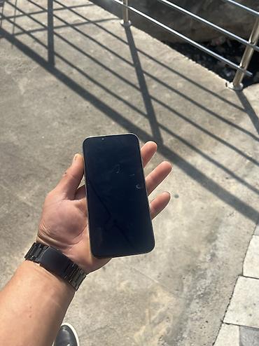 Apple iPhone: Айфон 13 про
Память 256
АКБ 75
Экран алмашкан — 3