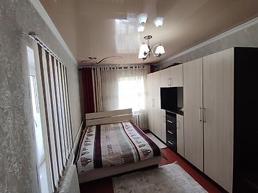 Продажа коттеджей и домов: Продаётся кирпичный дом в городе Токмок Количество комнат: 7 Этаж: 1 — 22