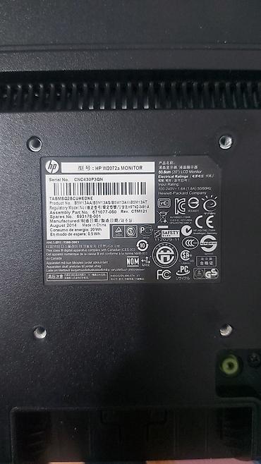 Monitorlar: HP W2072a monitor - Ekran: 20" (50.8 sm) LCD - Geniş ekran formatı — 2