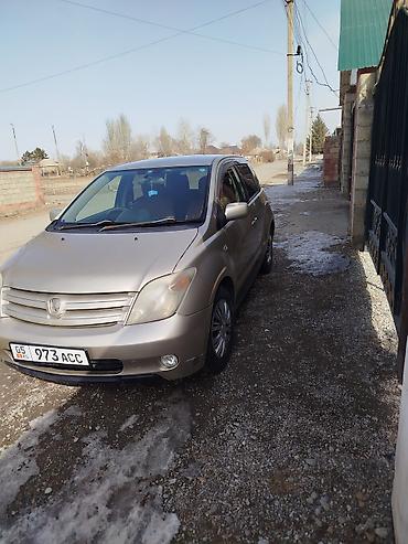 голы 3 купе: Toyota Ist: 2003 г., 1.3 л, Автомат, Бензин, Хэтчбэк — 5