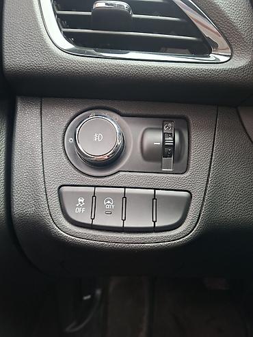 Chevrolet: Chevrolet Spark: 2017 г., 1 л, Автомат, Бензин, Хэтчбэк — 6