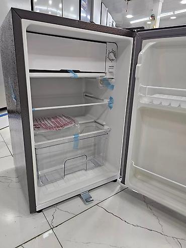 Soyuducular: Yeni 1 qapılı Soyuducu Satılır, rəng - Boz, Dolab içi — 6