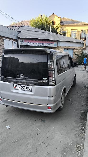 Honda Stepwgn: 2003 г., 2 л, Автомат, Бензин, Минивэн at lalafo.kg Honda Stepwgn: 2003 г., 2 л, Автомат, Бензин, Минивэн