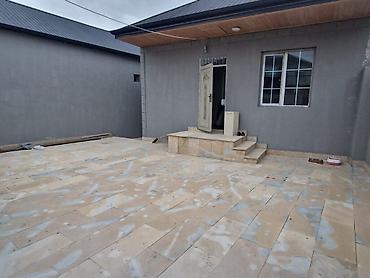 Həyət evləri və villaların satışı: Satılır: həyət evi - Tərtibat: Bir mərtəbəli, ayrıca həyəti olan — 10