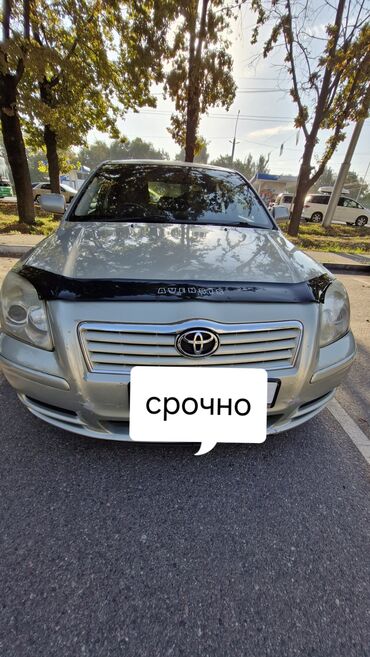 правый руль: Toyota Avensis: 2004 г., 2 л, Автомат, Бензин, Седан