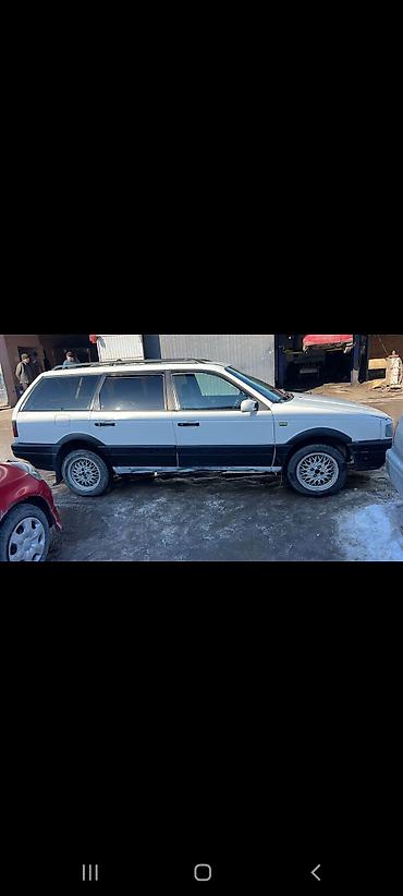 Volkswagen: Volkswagen Passat: 1992 г., 1.8 л, Механика, Бензин, Универсал — 5