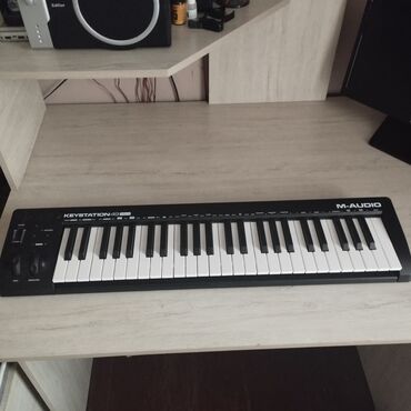 куплю музыкальные инструменты: Midi-клавиатура M-Audio Keystation 49 MK3
в отличном состоянии