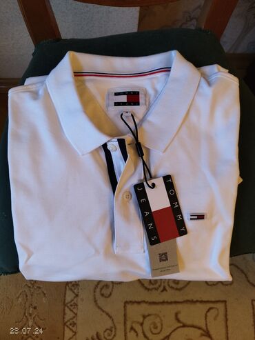 əsgər geyimi: Футболка Tommy Hilfiger, M (EU 38), цвет - Белый