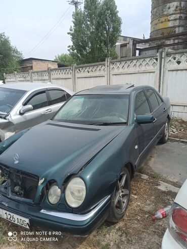 цельнометаллический спринтер: Mercedes-Benz E-Class: 1999 г., 3.2 л, Автоматтык, Бензин, Вэн/Минивэн
